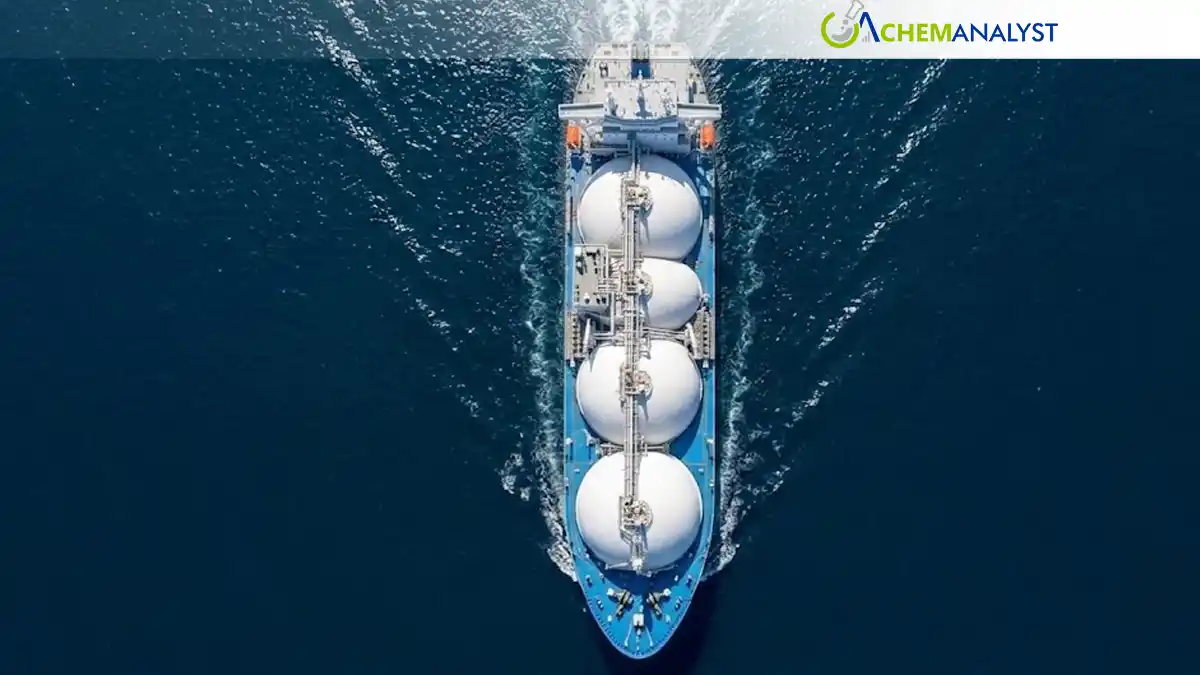 China, India LNG Import Slump to Fuel 38 MT Global Glut in 2025
